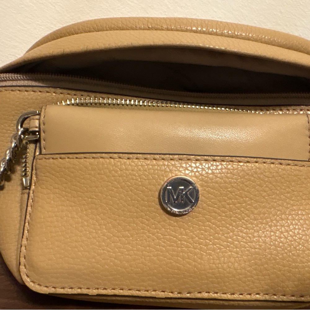 Michael Kors LG 2 in 1 Leather Women's Bag